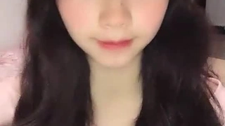 业余大学生被踢出酒吧裸体行为