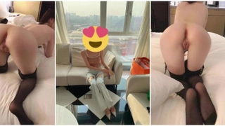 海天盛筵的超模没穿衣服屁股对着我，Q弹Q弹的水滴豪乳，后入圆滚滚的蜜臀，阳台外夜色迷人，佳人陪伴、性爱之晚！