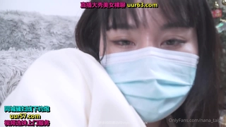 海角社区乱伦达人❤️强干租房邻居的小姐姐开门按住嘴巴就是干