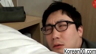 女女呻吟3P初体验！学生妹互揉彼此的三角洲...互相摩擦阴蒂就这样高潮：好湿６