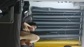 馒头一线天肥臀留学生领悟了洋妞的火爆狂野与大屌洋男友日常啪啪啪这样大肉棒深喉到干呕流眼泪牛逼啊