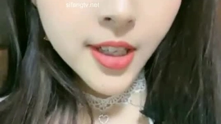 人老心不老，上点年纪的大叔演绎爆草年轻漂亮的女儿